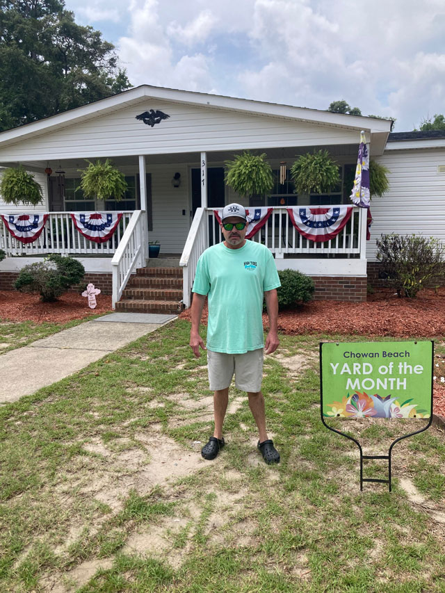 317 Okisko Trail - Doug Baird & Maggie Casper - July 2026 Yard of the Month